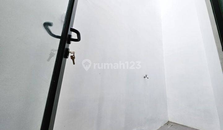 Rumah 2 Lantai di Harapan Indah, Bekasi 2