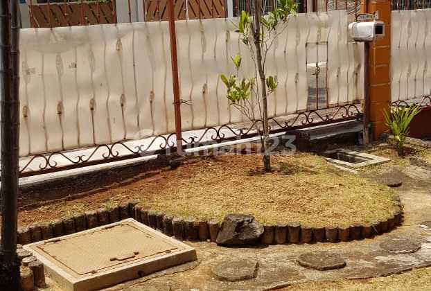 Dijual Rumah 2 Lantai Rapi, Bagus, Terawat di Taman Modern, Cakung. Jakarta Timur 2