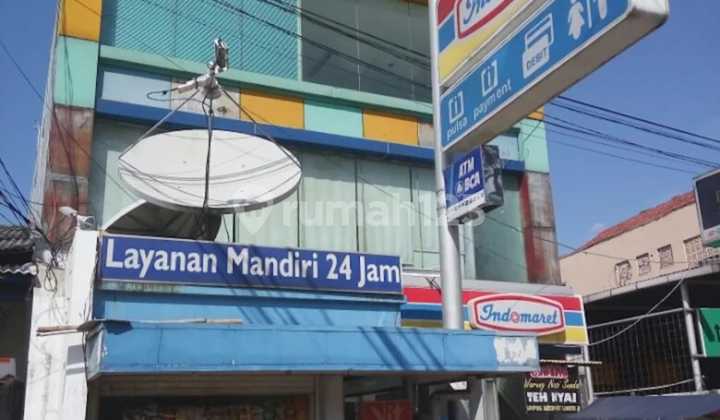 Dijual Cepat Bangunan Komersil 3 Lantai di Marga Jaya, Bekasi Selatan