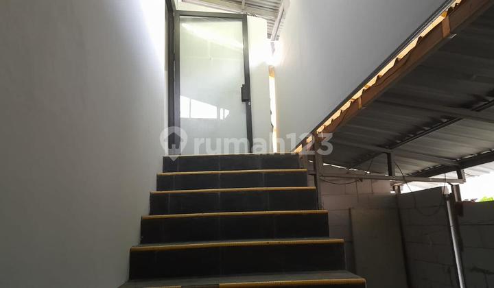 Dijual Gudang Keseluruhan Seluas Kurang Lebih 1000 M2 di Agus Salim, Bekasi