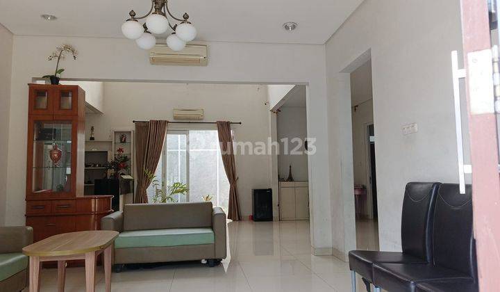 Dijual Rumah Gandeng Badan Hoek di Rorotan Kirana Legacy Cluster Norfolk, Jakarta Utara 2