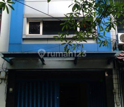 DISEWAKAN/DIJUAL Ruko 3 lantai di Bubutan ( komplek ruko baliwerti) - Surabaya 1