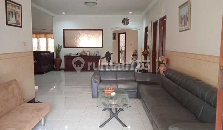 Jual Rumah 2 Lt Di Riviera Pakuwon City - Surabaya Timur 2