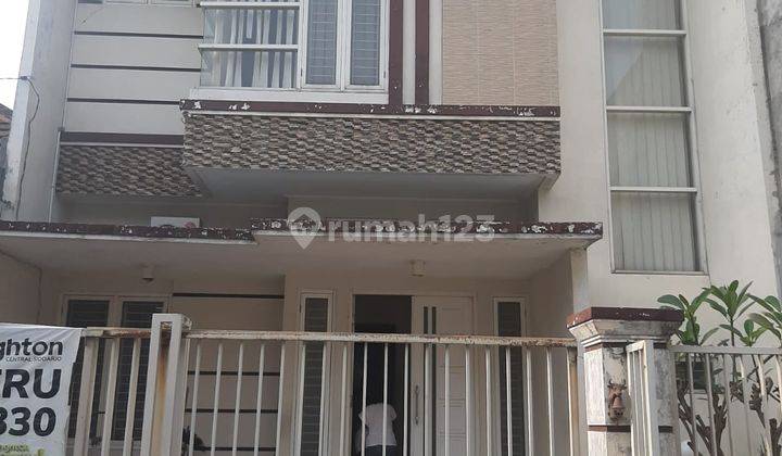 Rumah Bagus 2 Lantai, Perum Pondok Mutiara, Sidoarjo Kota 1