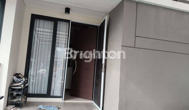 DIJUAL RUMAH 2,5 LANTAI DI SEMARANG BARAT 1