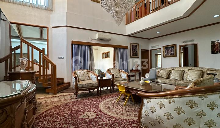 Termurah! Dijual Rumah Klasik di Cluster Gated Lebak Bulus, Jakarta Selatan.