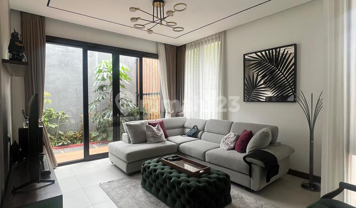 Rumah Siap Huni di Permata Hijau 2 Jakarta Selatan 1