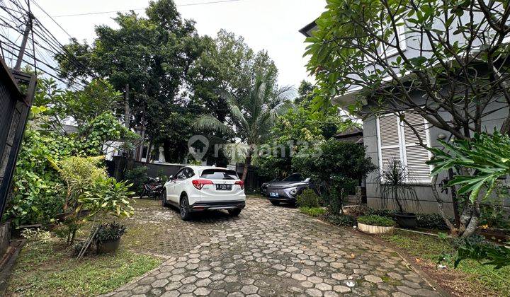 DIJUAL: Rumah Hoek Strategis Dalam Komplek Lebak Bulus 2