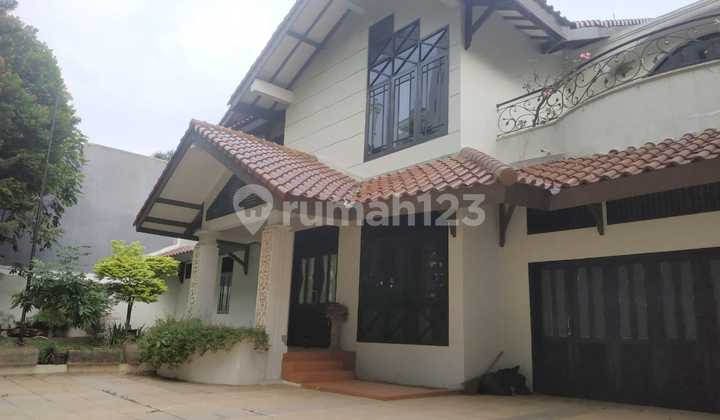 Rumah di Permata Hijau Lokasi Sangat Strategis di Jakarta Selatan 2