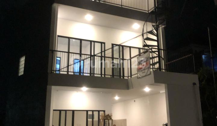 Rumah Baru Siap Huni Di Lingkungan Villa Dekat Pantai Berawa Canggu