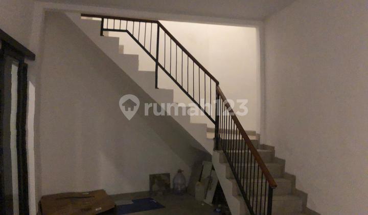 Rumah Baru Siap Huni Di Lingkungan Villa Dekat Pantai Berawa Canggu