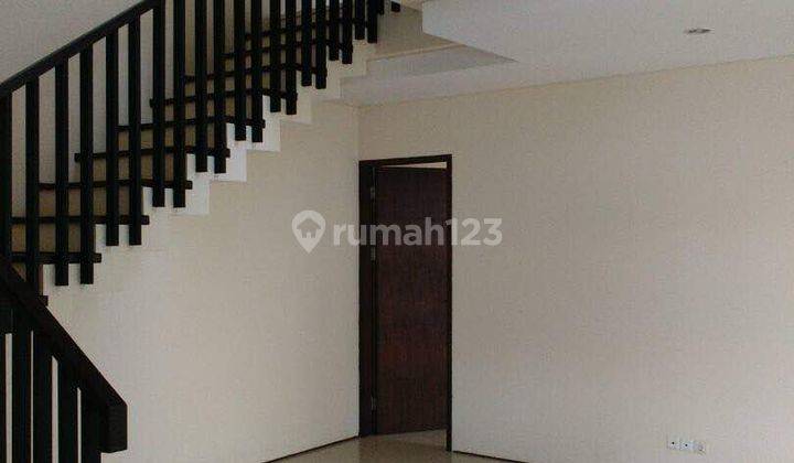 Rumah Modern Minimalis  Dekat Canggu  9