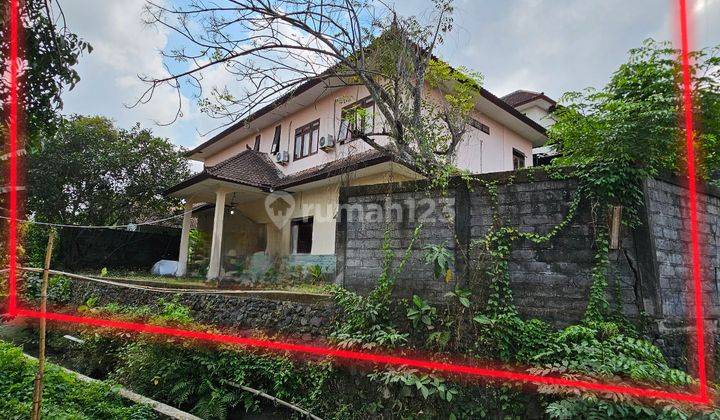 Dijual rumah pinggir jalan utama cocok untuk investasi 1