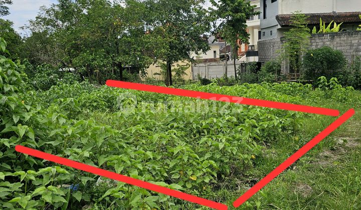 Land Suitable for Boarding Houses and Private Homes