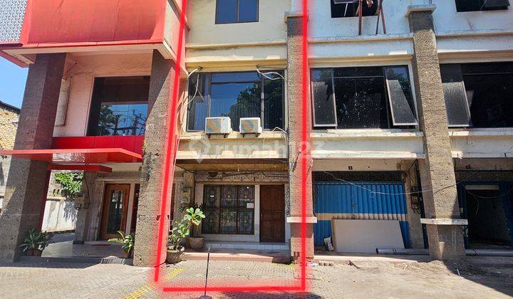 Three Story Shophouse In A Bussy Location Just Walking Distance To The Beach In Sanur 1