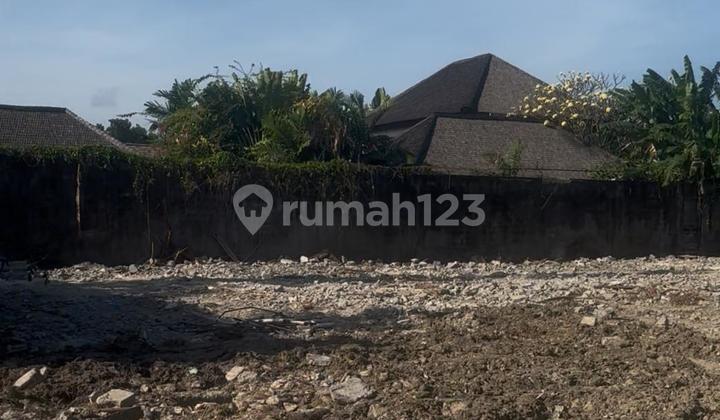 Tanah Disewakan Di Kawasan Resort Seminyak