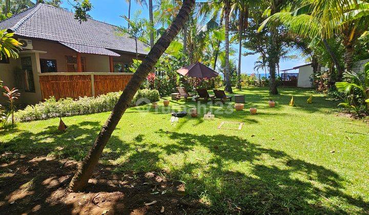 Dijual Private  Villa Di Pinggir Pantai   2