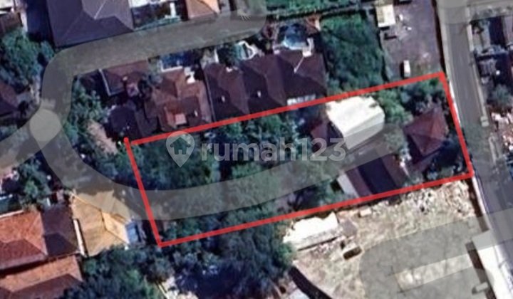 Land in the Center of Seminyak Tourism Area Land in the Center of Seminyak Tourism Area