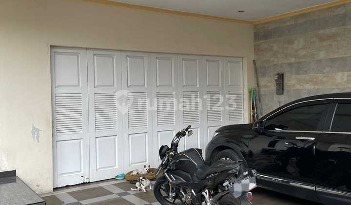 Neat and Luxurious 3-Story House in Modern Park, Cakung, East Jakarta. 2