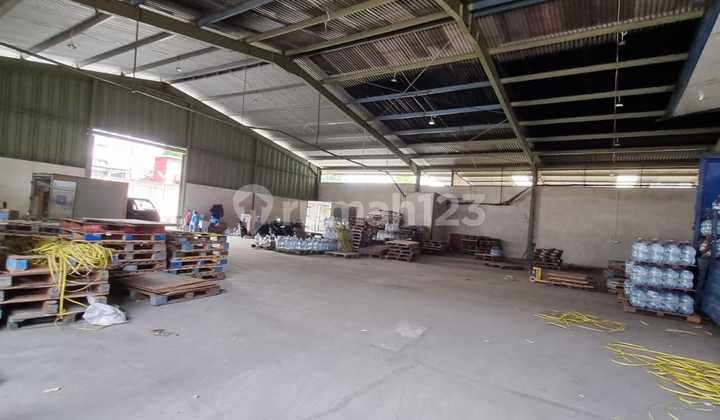 Gudang Di Jalan Raya Perancis Dadap Tangerang