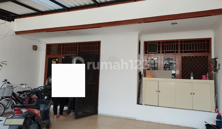 Rumah 2 Lantai Semi Furnish di Taman Modern Cakung Jakarta Timur