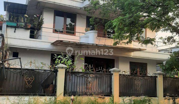 Rumah 2 Lantai di Taman Modern Cakung Jakarta Timur 1