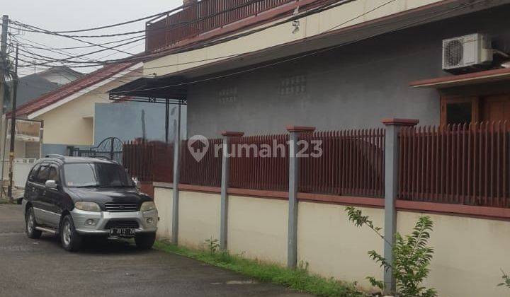 Rumah Kos 2 Lantai Hoek di Harapan Indah Bekasi 1