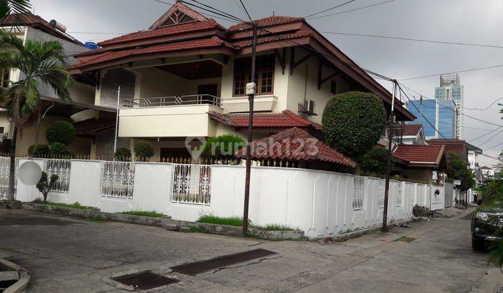 Rumah Mewah Harga Njop Posisi Hoek Di Jalan Kelapa Sawit Kelapa Gading 2