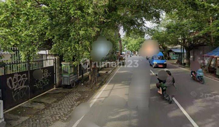 Rumah Tua di Jalan Kedoya Raya Jakarta Barat 2