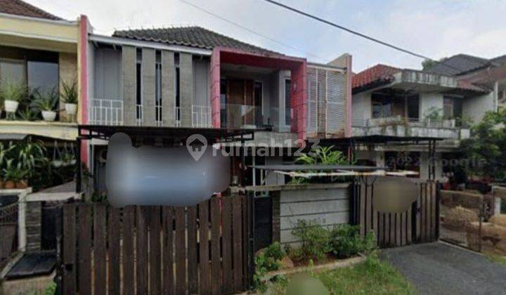 Rumah 2 Lantai Full Furnish di Taman Modern Cakung Jakarta Timur 1