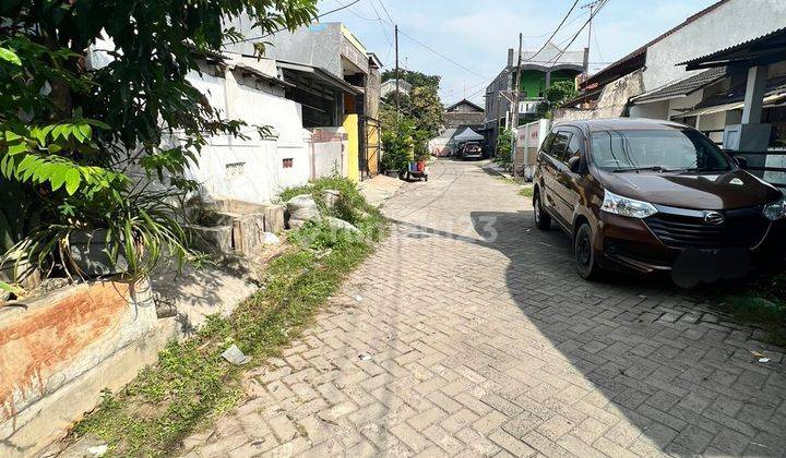 Rumah 2 Lantai di Jalan Flamboyan Harapan Indah 1 Bekasi 2