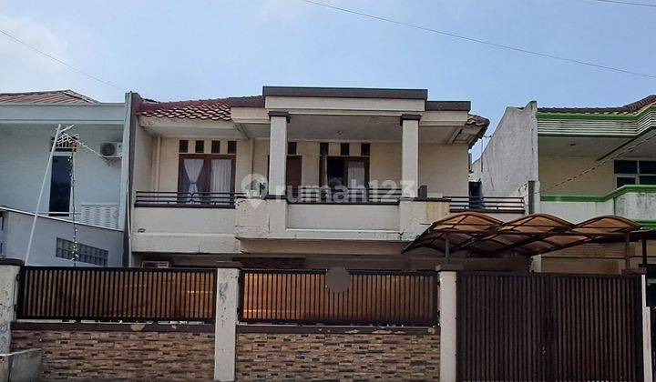 Rumah 2 Lantai Siap Huni di Taman Modern Cakung Jakarta Timur 1