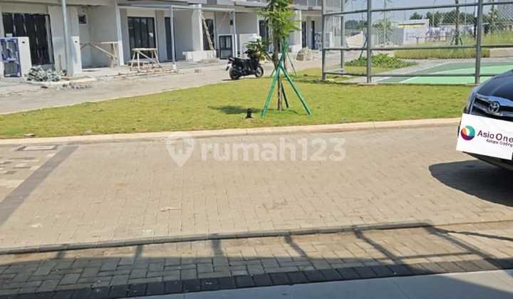 Disewakan Rumah Di Nismara Harapan Indah, Rumah Baru 2 Lantai 2