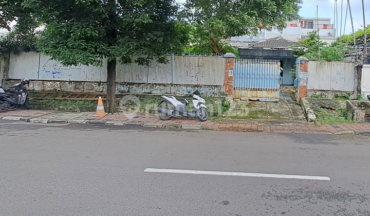 Rumah Cocok Untuk Komersil Pinggir Jalan Utama Tebet Timur Jakarta Selatan 2