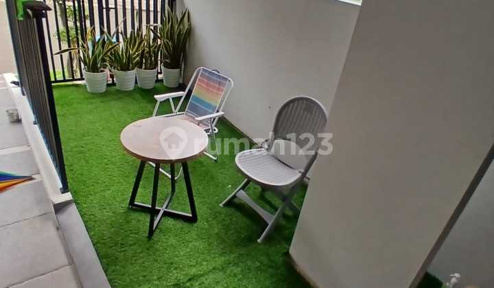 Fully Renovated 2-Story House in Citra Gran Cibubur CBD Bekasi 2