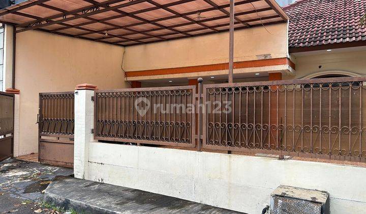 Rumah Hoek Sudah Renovasi di Sunter Indah Jakarta Utara 1