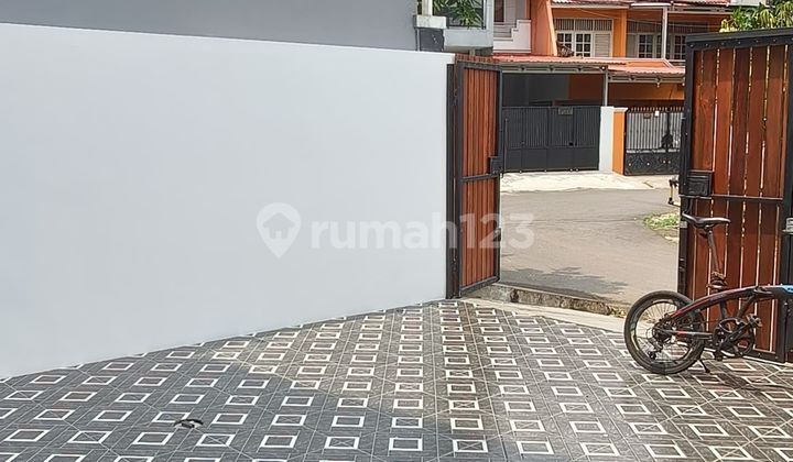 New 2-Storey House in Pondok Kelapa, East Jakarta 2