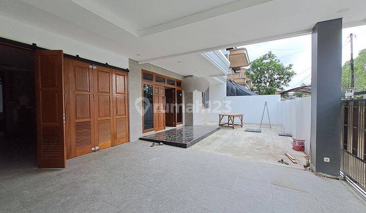 Rumah 2 Lantai Full Renov di Taman Modern, Cakung 2