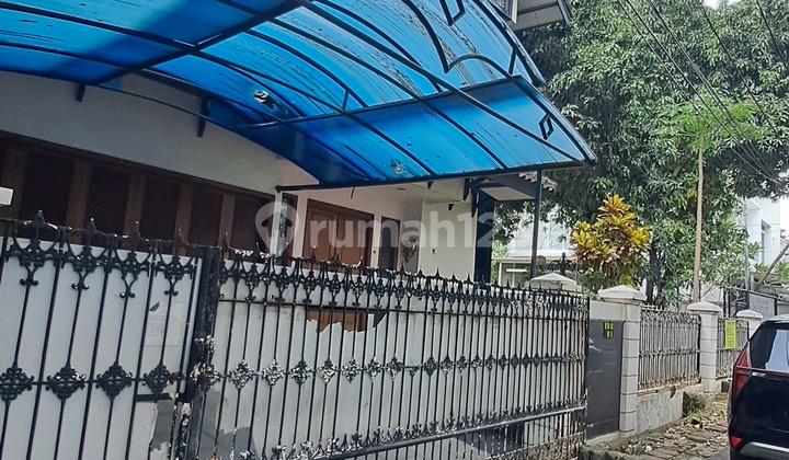 Rumah Mewah 3 Lantai Posisi Hoek Di Kelapa Cengkir Kelapa Gading Jakarta Utara Rumah Mewah 3 Lantai Posisi Hoek Di Kelapa Cengkir Kelapa Gading Jakarta Utara