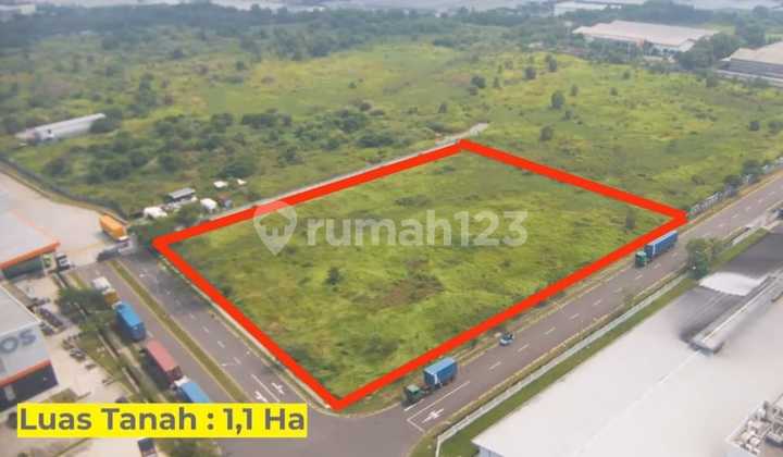 Tanah Dalam Kawasan Deltamas Hoek di Cikarang