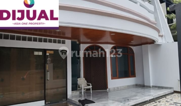 Rumah Lantai Pinggir Jalan Utama Meruya Jakarta Barat