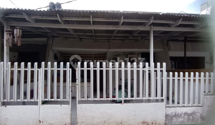 Rumah Tua Di Sunter Hijau Jakarta Utara