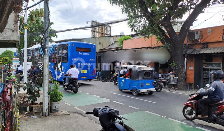 30-Room Boarding House Below NJOP on Saharjo Street, Tebet 2