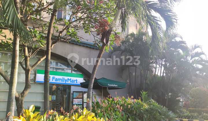 Dijual Apartemen Slipi, 3 Bedroom, View Senayan. Lingkungan Strategis 18