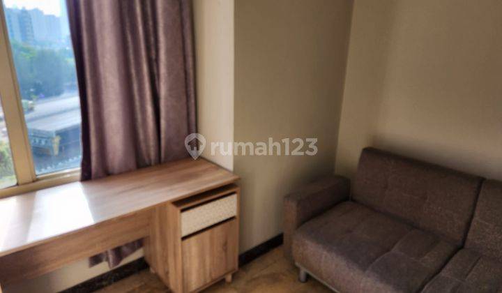 Apartemen Slipi 3 BR Unfurnished Bagus 2