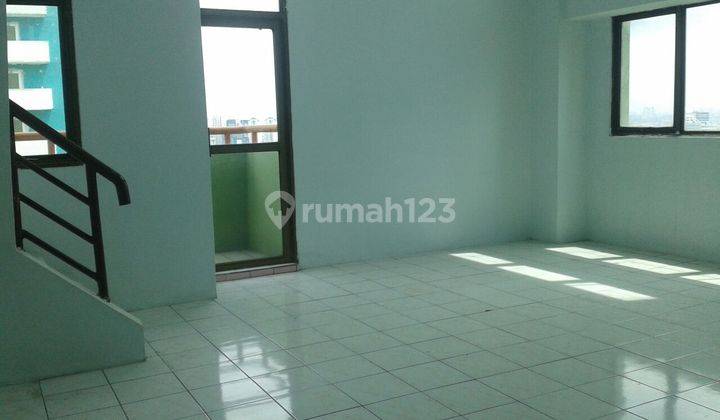 APARTEMEN RAJAWALI EDELWEIS 3 BR Unfurnished Bagus 2