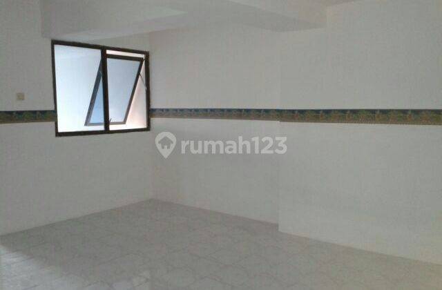 APARTEMEN RAJAWALI EDELWEIS 3 BR Unfurnished Bagus 2