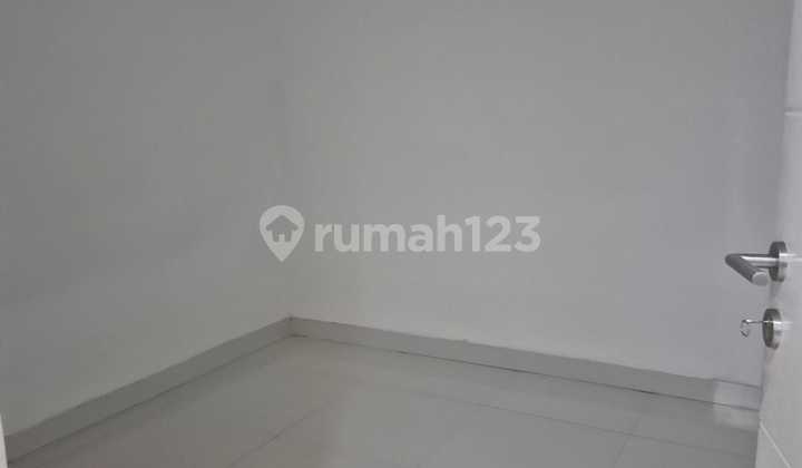 Rumah Bebas Banjir Semi Furnished Di Bintaro Jaya Sektor 9 Rumah Bebas Banjir Semi Furnished Di Bintaro Jaya Sektor 9
