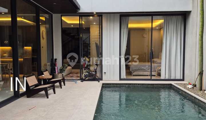 Rumah Modern Tropical Dalam Cluster Di Bintaro Jaya Sektor 9 2