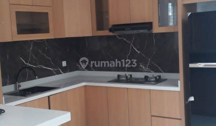 Dijual Rumah Hoek Sudah Renovasi Cantik Dalam Cluster di Graha Raya Bintaro Tangerang Selatan 2